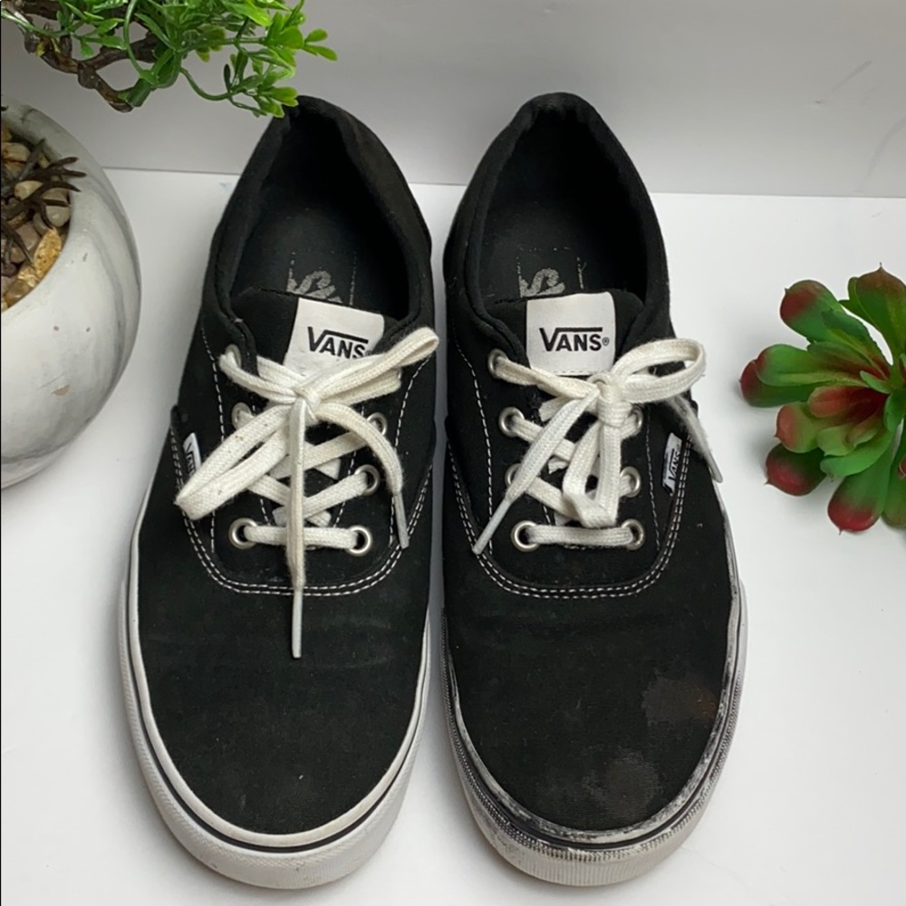 Women Vans / Size:9.5